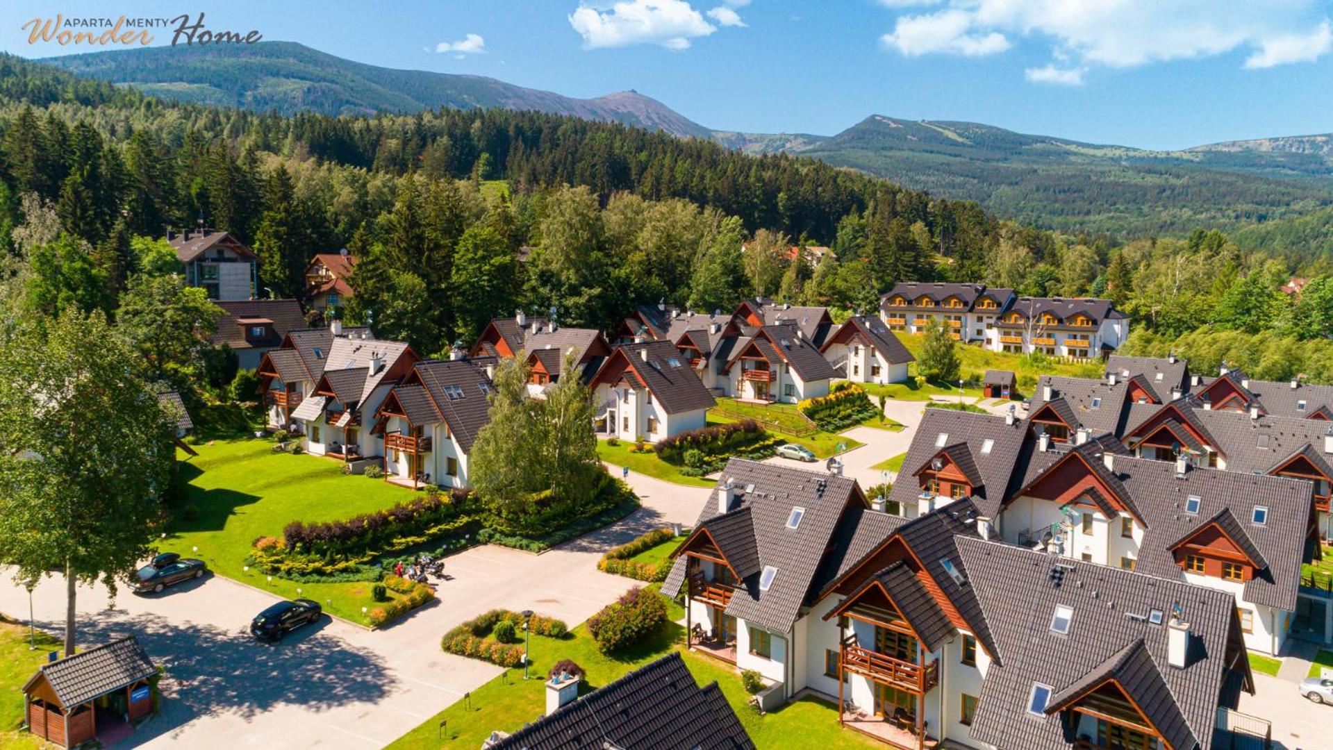 Wonder Home - Domki Gorskie Na Osiedlu Dozorowanym, Z Kominkami I Placem Zabaw Karpacz Zewnętrze zdjęcie